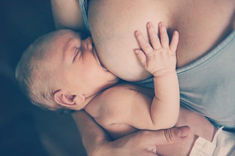 BLW (Baby-led Weaning): De la teta a los macarrones sin pasar por las papillas