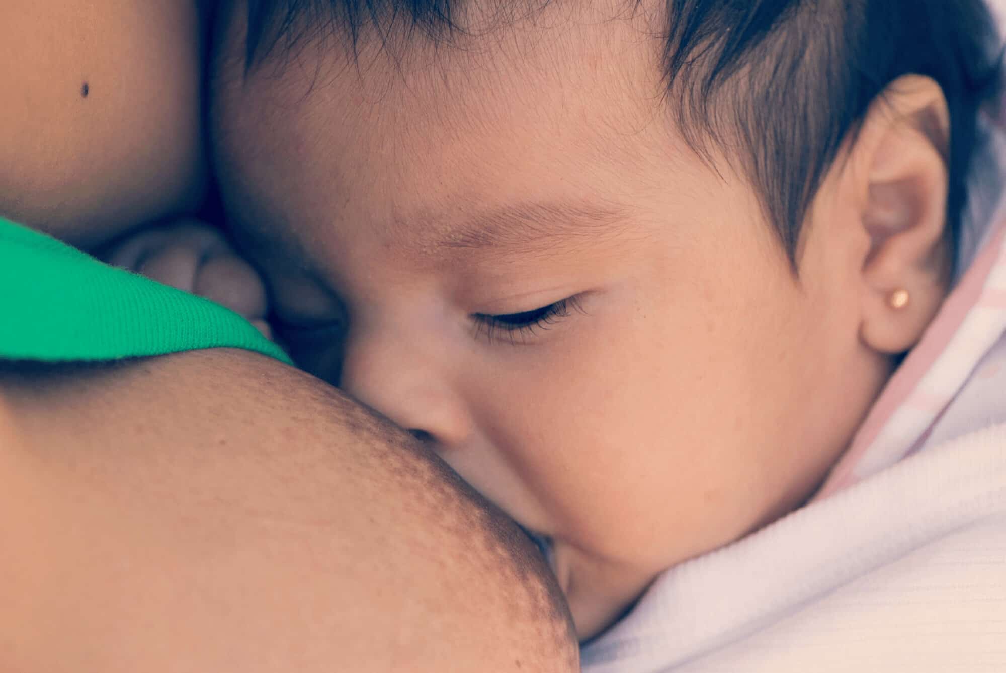 embarazada Idear Desmantelar La crisis de los 3 meses (cuando das lactancia materna) - Criar con Sentido  Común