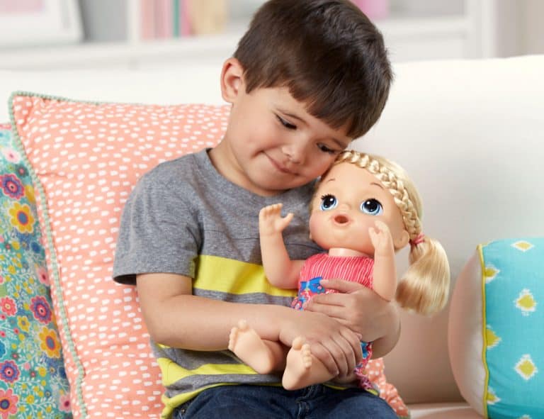 Beneficios del juego muñecas - con Sentido Común