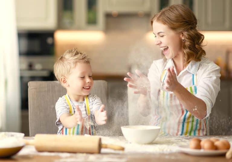 Vida práctica Montessori en la cocina