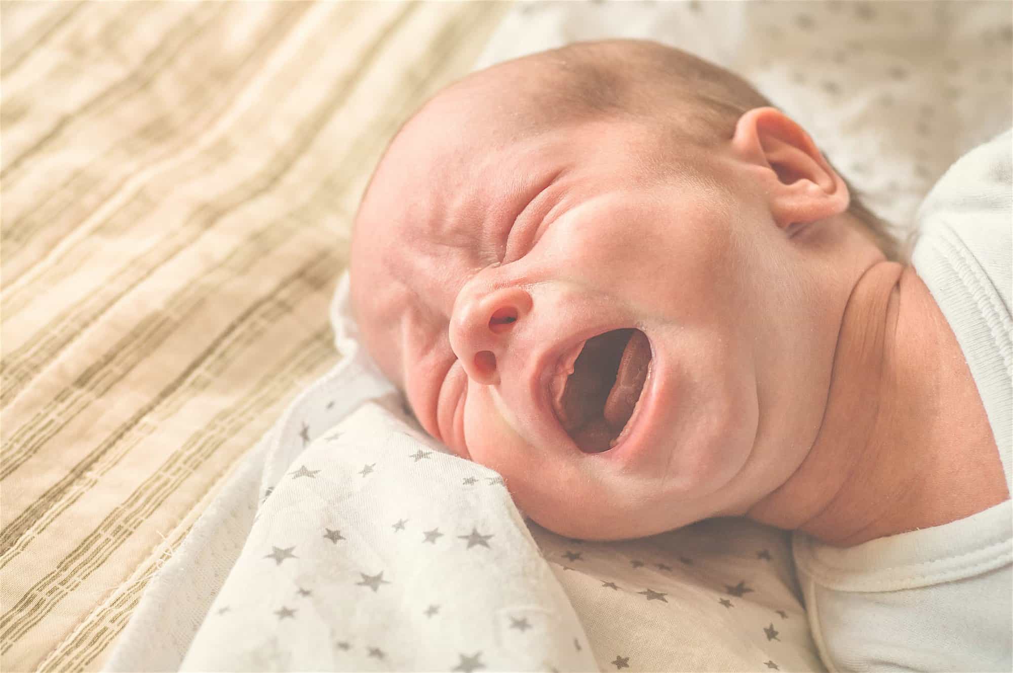 Primer llanto del recién nacido - Criar con Sentido Común. respiración