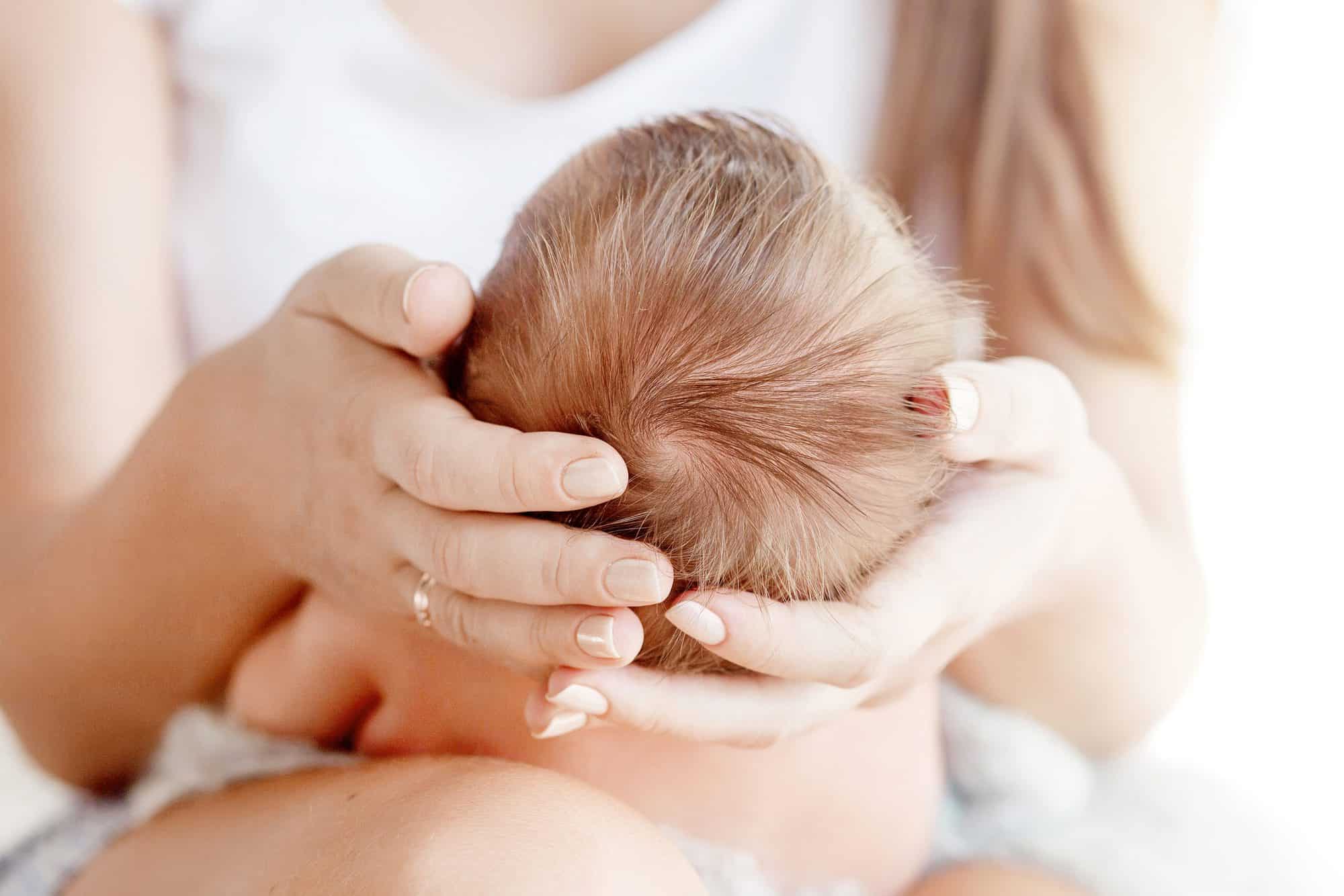 almohada bebe plagiocefalia