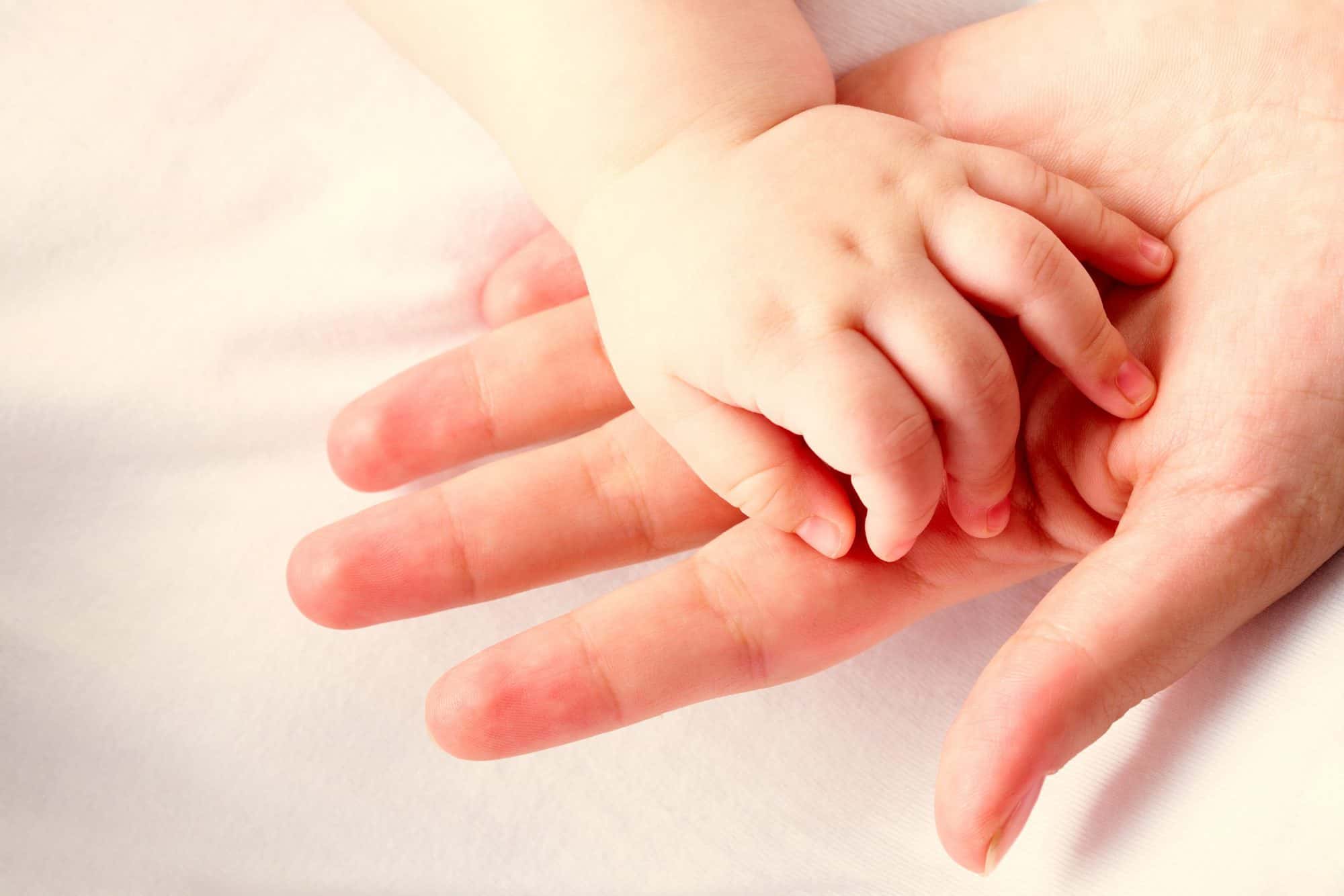 El cuidado de las uñas en los recién nacidos  Privilegio Salud