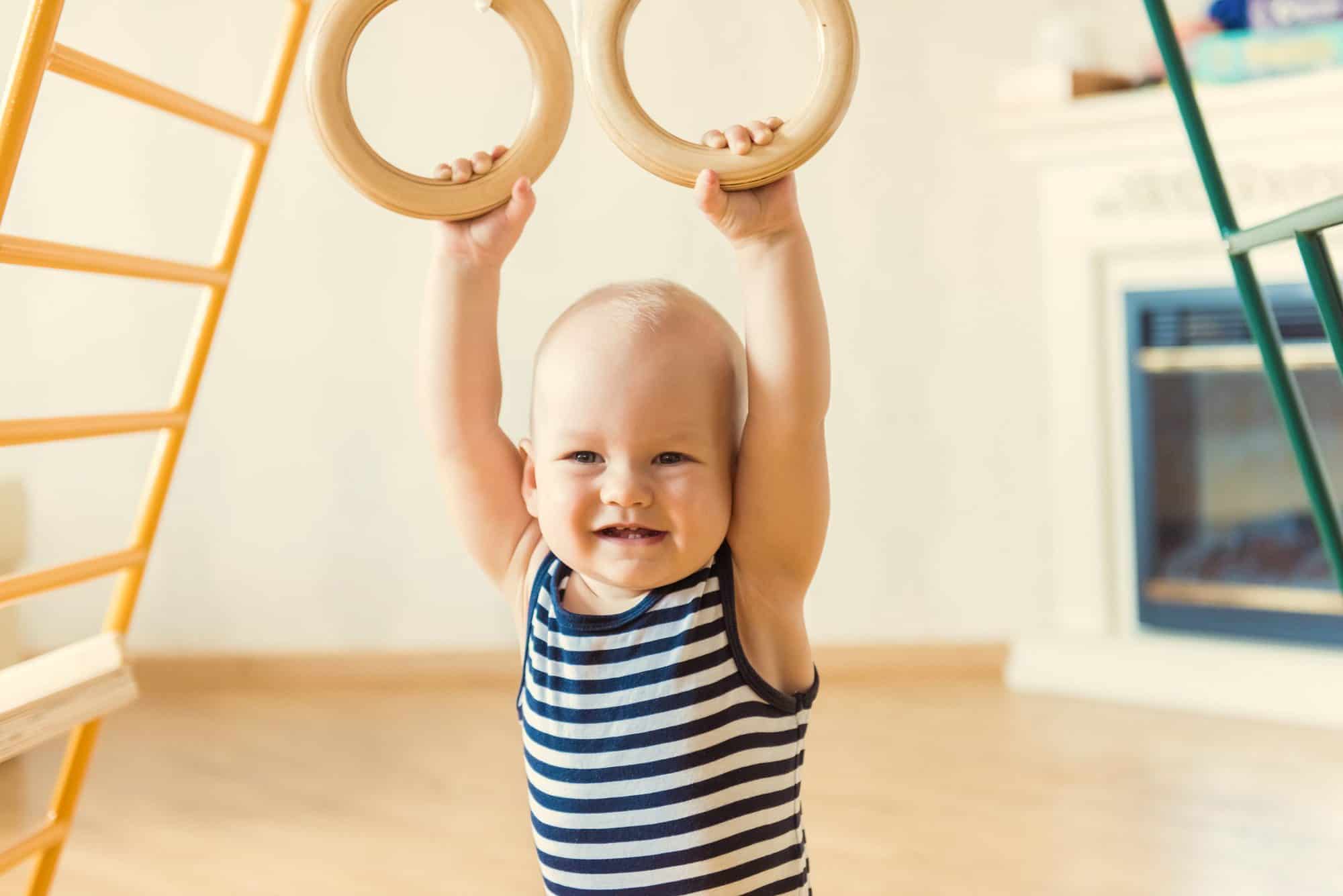 Diez beneficios de las piscinas de bolas para los niños