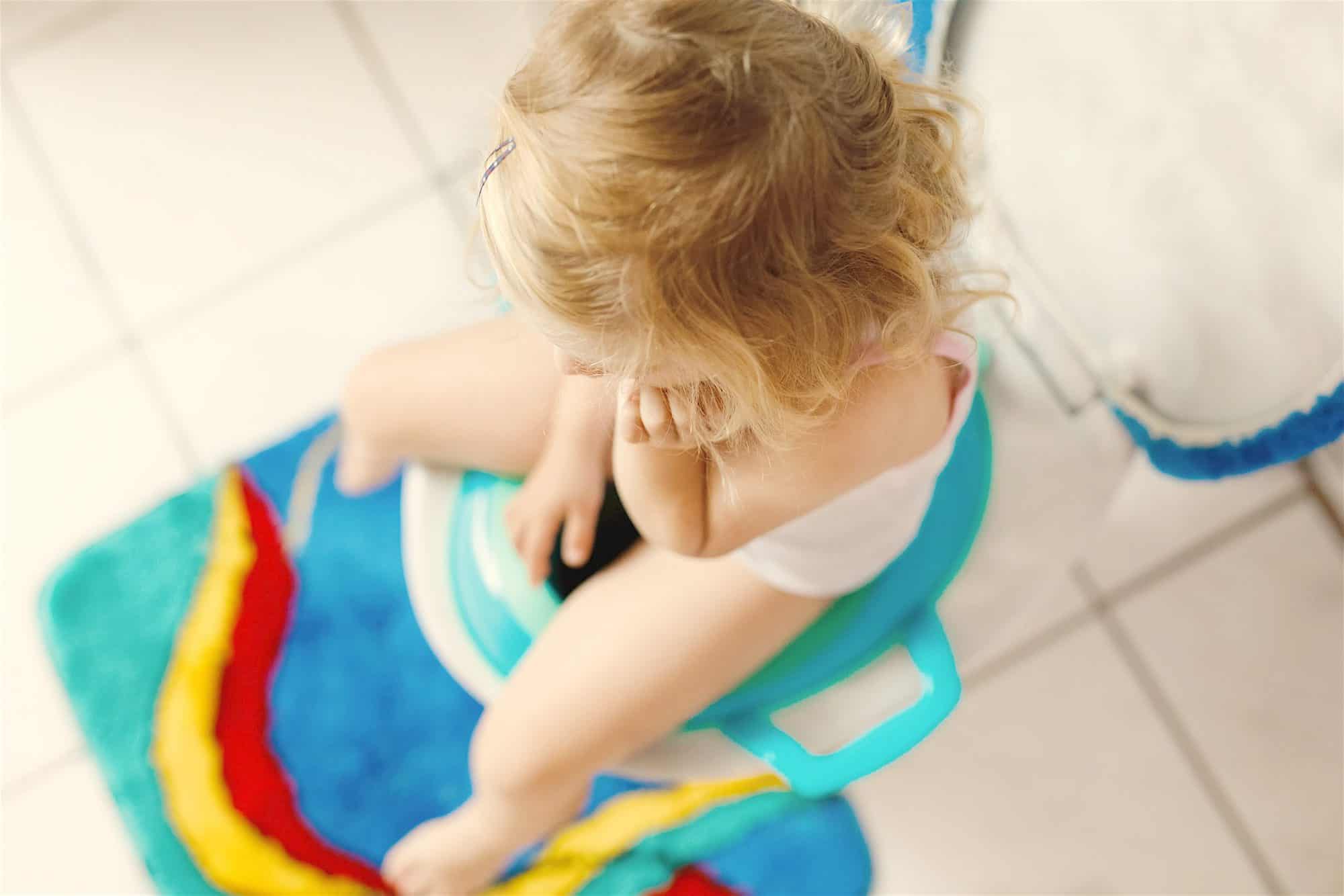 Mismo Favor Productivo Remedios para el estreñimiento en niños - Criar Con Sentido Común