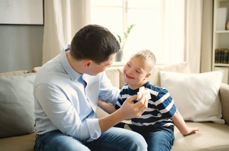 ¿Cómo enseñar a hablar a un niño con síndrome de Down?