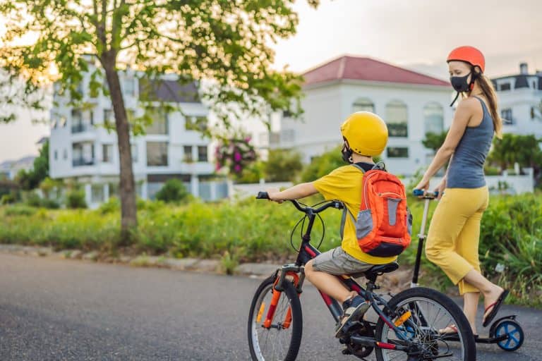 Seis beneficios de ir andando al colegio