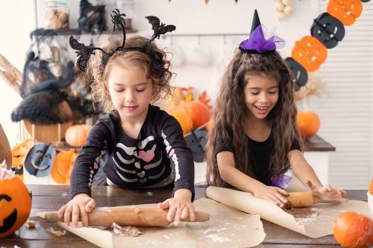 13 Actividades y juegos de Halloween para hacer casa con los niños