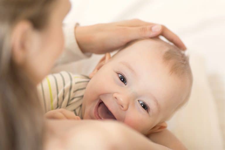 Estudios evidencian que la lactancia reduce el estrés infantil