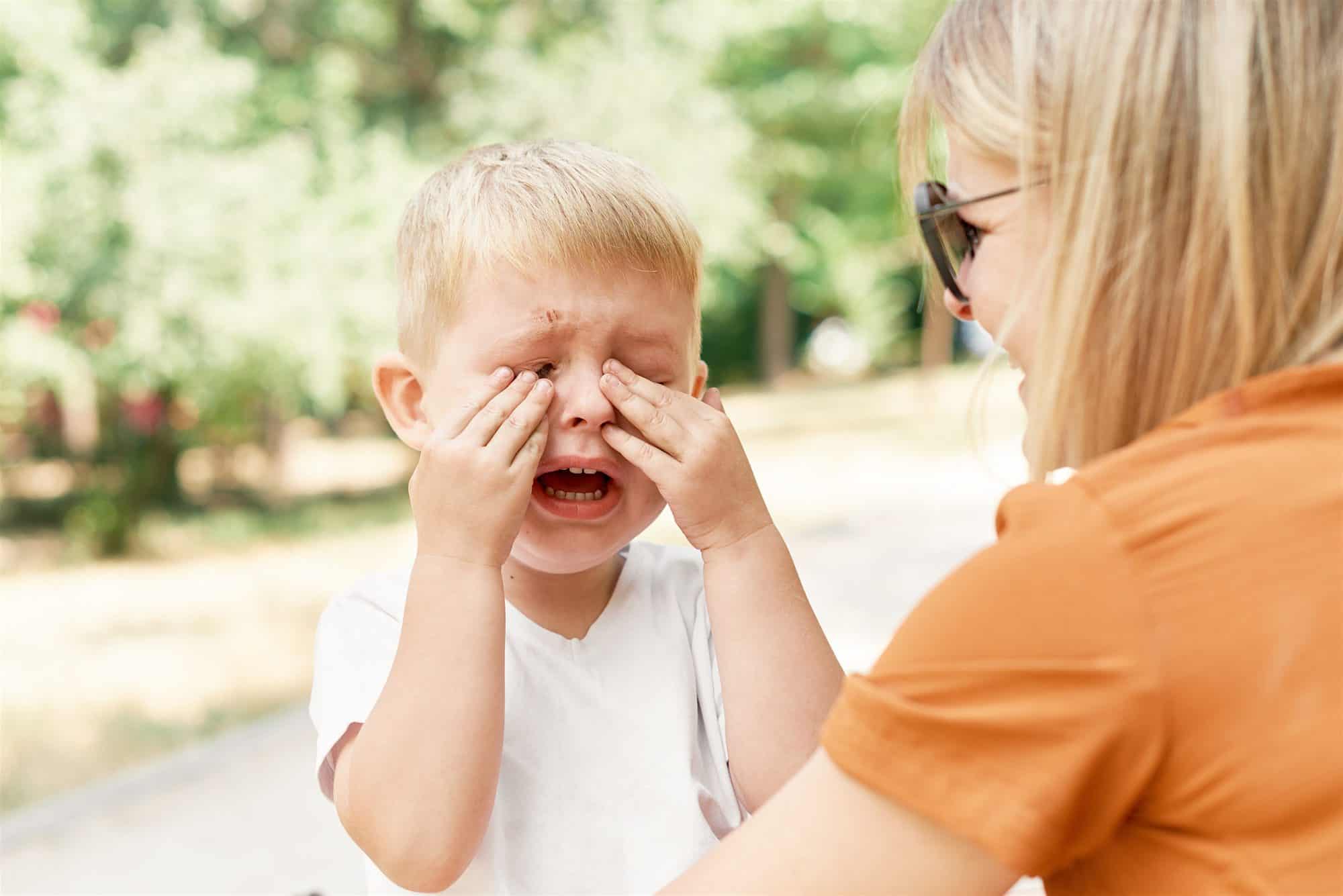 Las bromas pesadas de los adultos que humillan a los niños