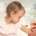 FDA pospone la vacuna contra el Covid-19 a menores de 5 años