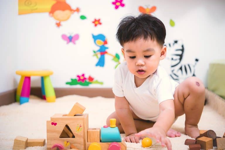 Prematuros podrán ser escolarizados en un curso inferior en Madrid