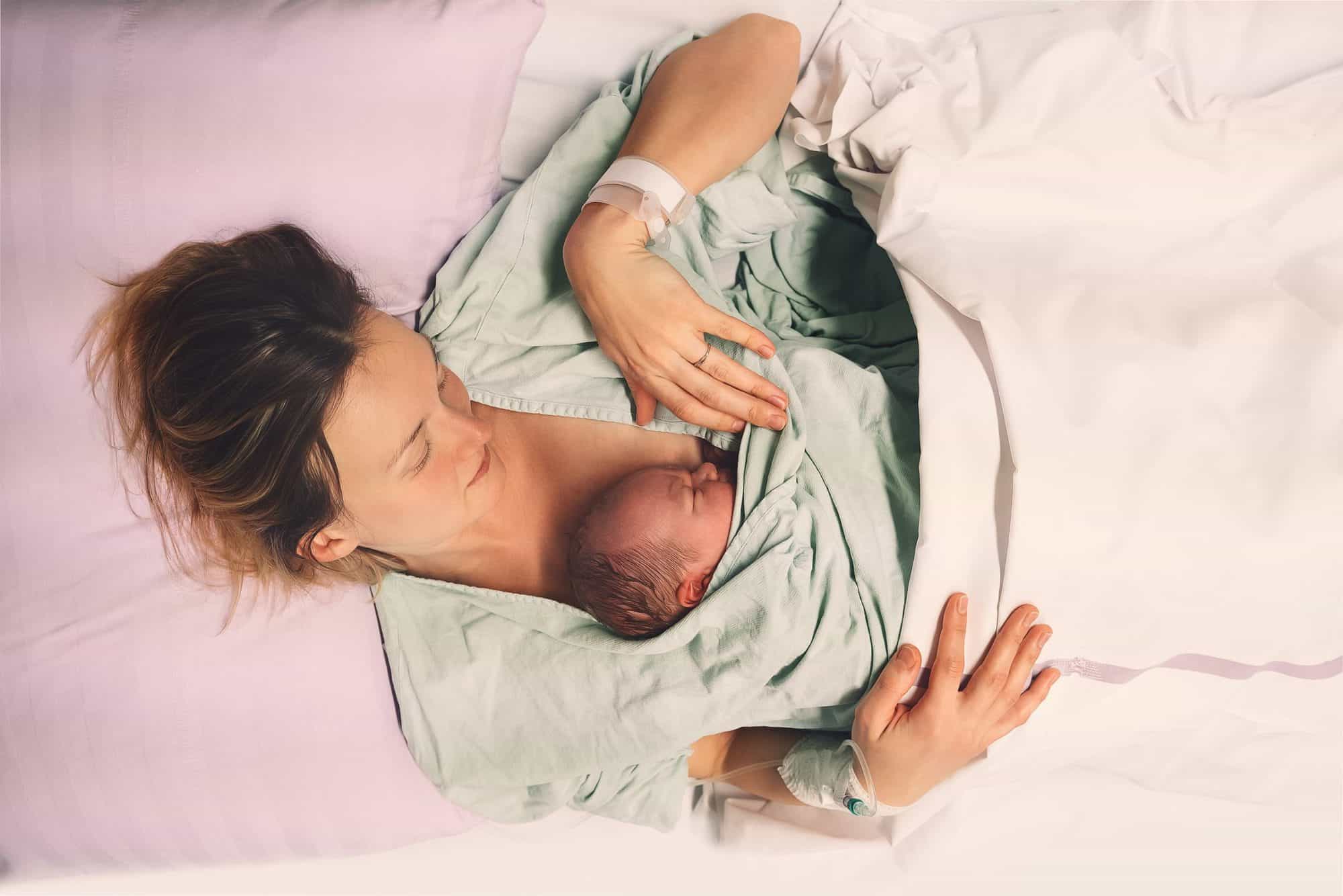Nacimiento y parto respetados sin separación entre madre y recién nacido