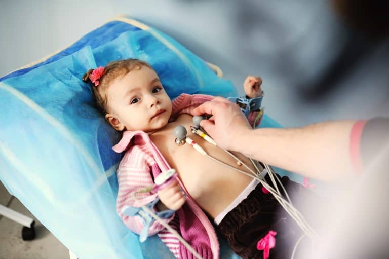 Hipertensión pulmonar en bebés y niños pequeños