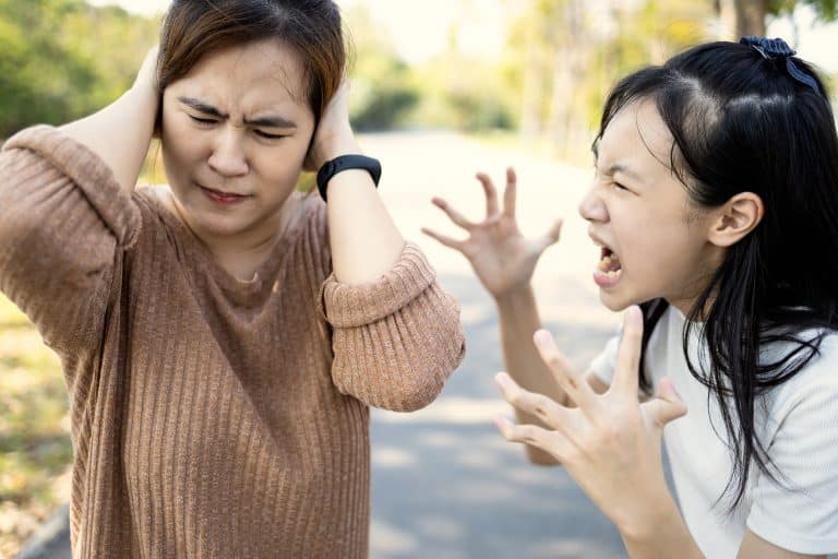 Hijos que no quieren a sus padres