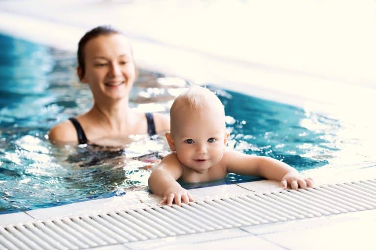 ¿Cómo prevenir la otitis de las piscinas?