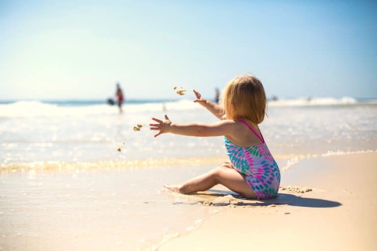 El primer verano de mi bebé, ¿qué crema le pongo?