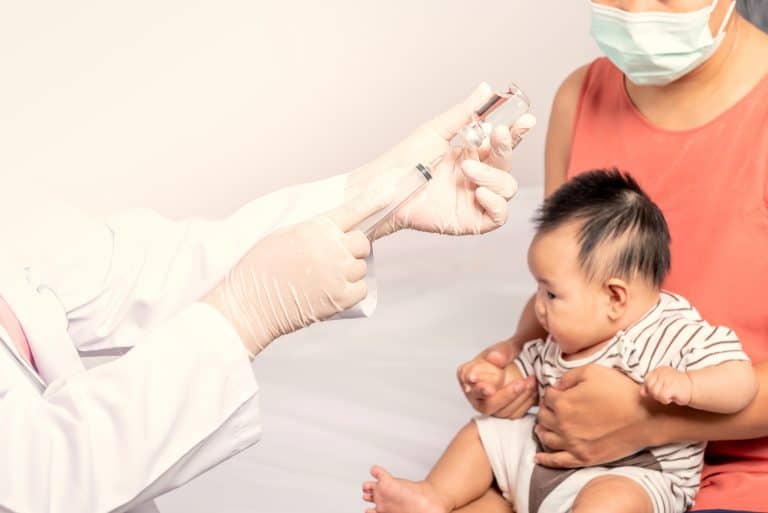 Vacunas contra la Covid-19 para bebés: ¿Merecen la pena?