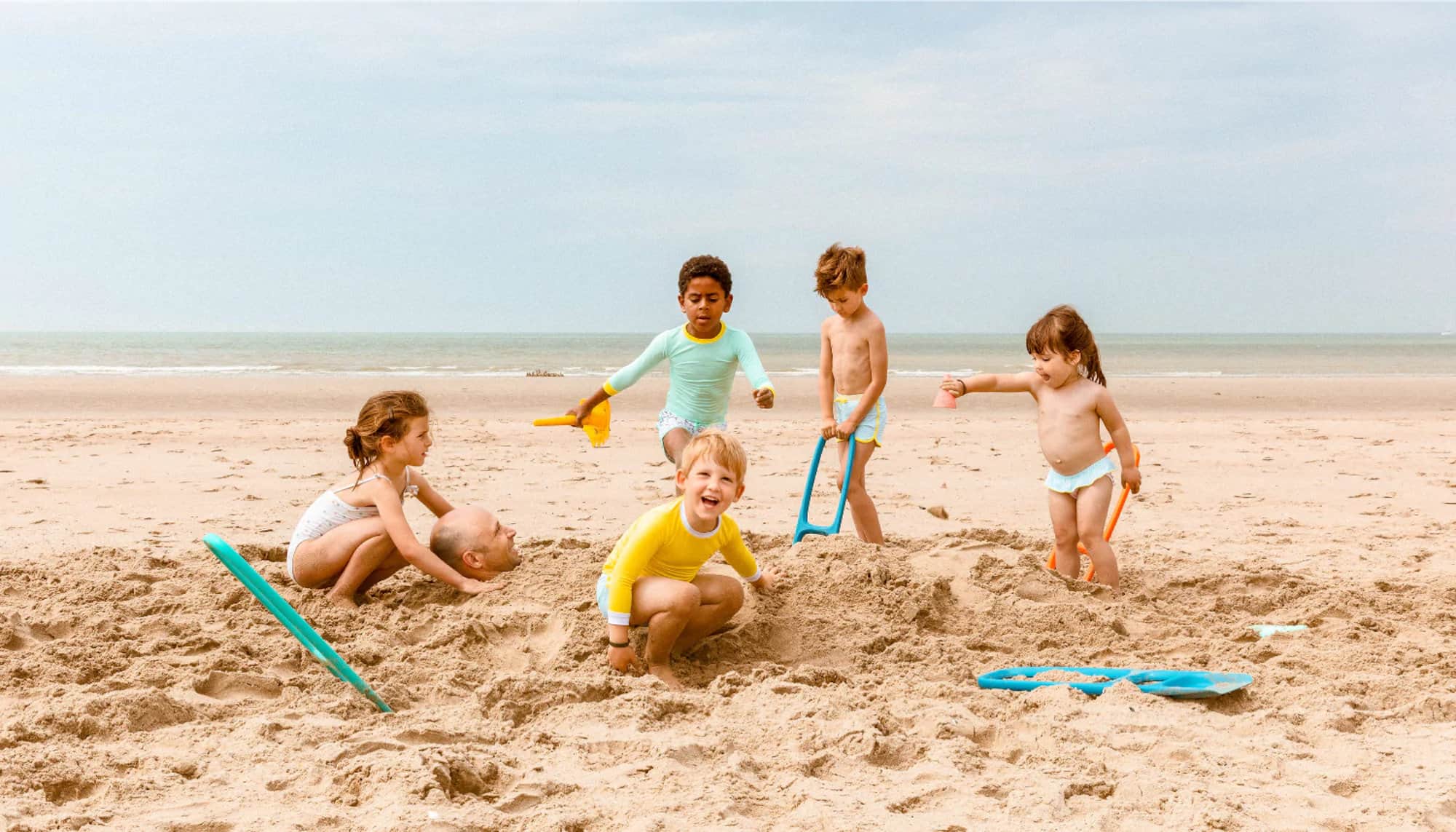 11 juguetes de playa originales para niños - con Sentido