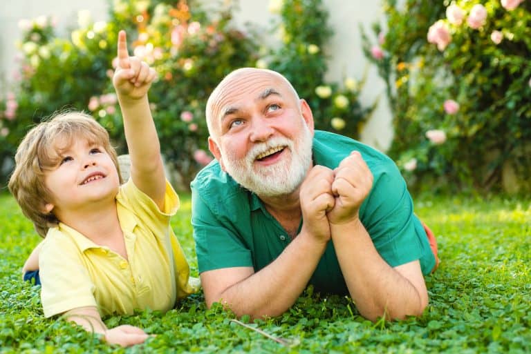 El 40% de padres no pasa las vacaciones escolares con sus hijos