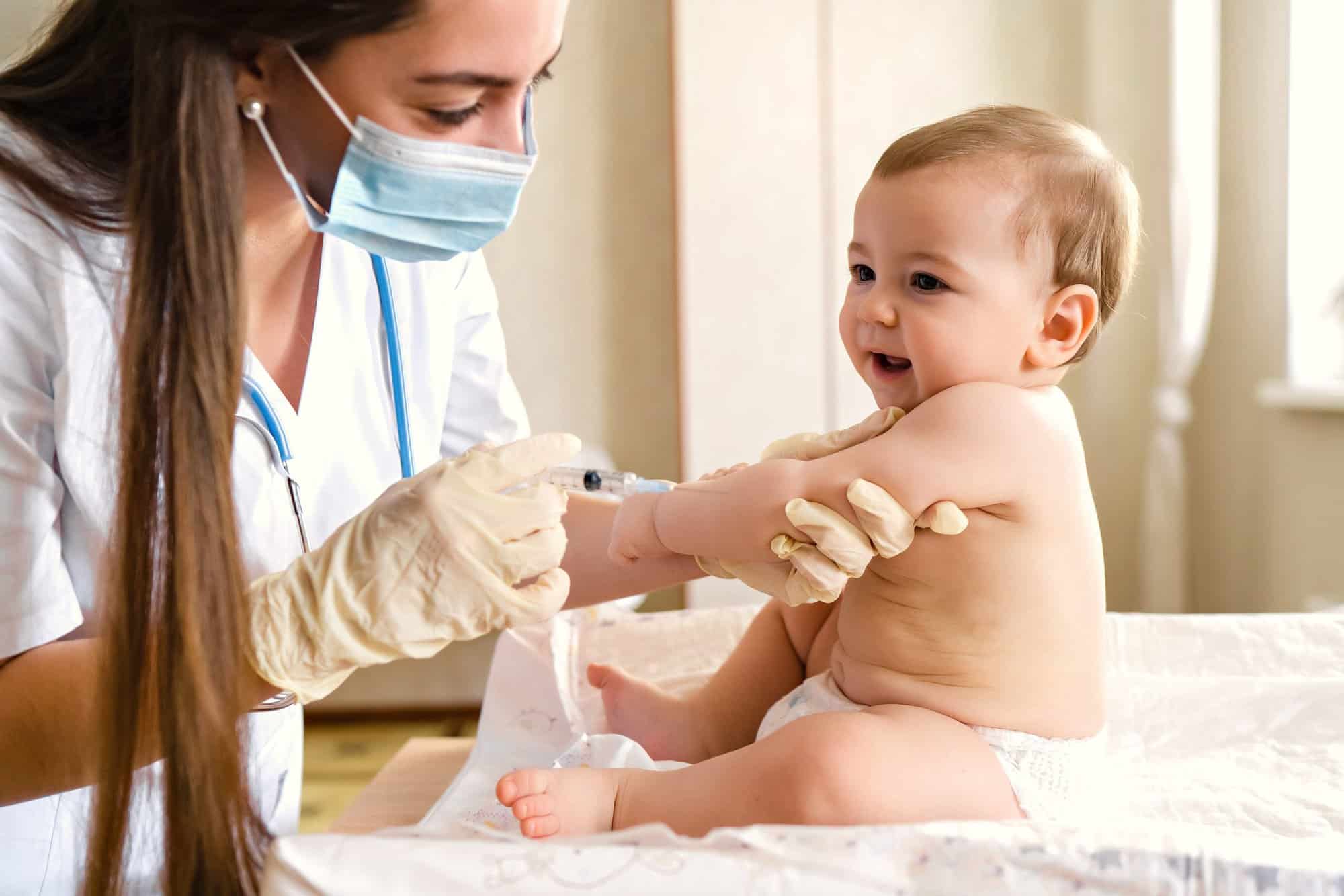 EEUU empieza a vacunar contra la Covid a los bebés de 6 meses