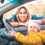 11 Consejos para viajar sola con tu bebé en el coche