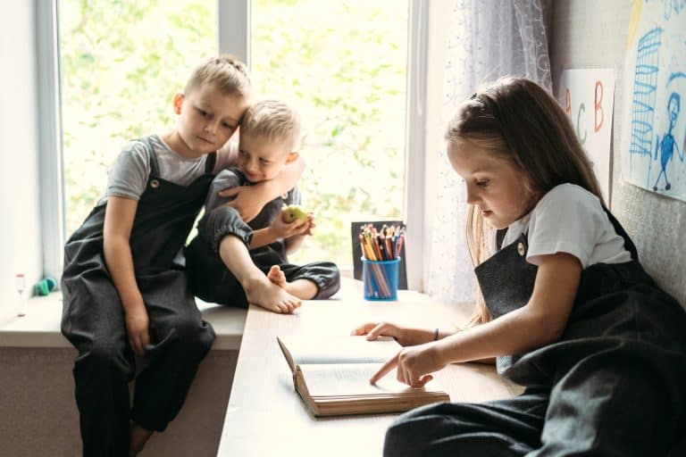 Sobrecarga de extraescolares: Ansiedad y estrés en niños y adolescentes