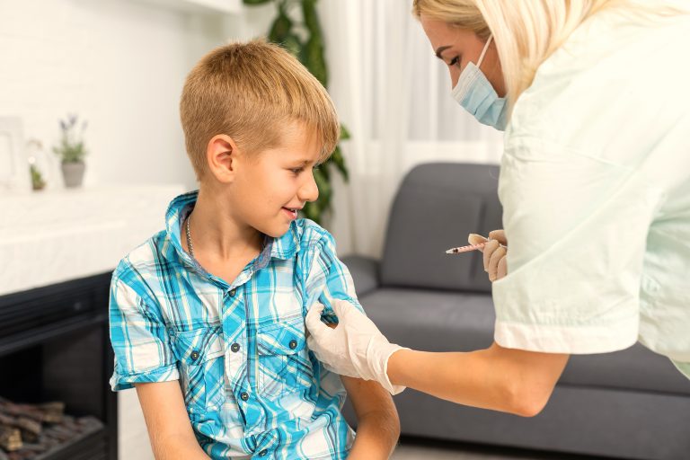 Se aprueba la vacuna del papiloma humano para chicos