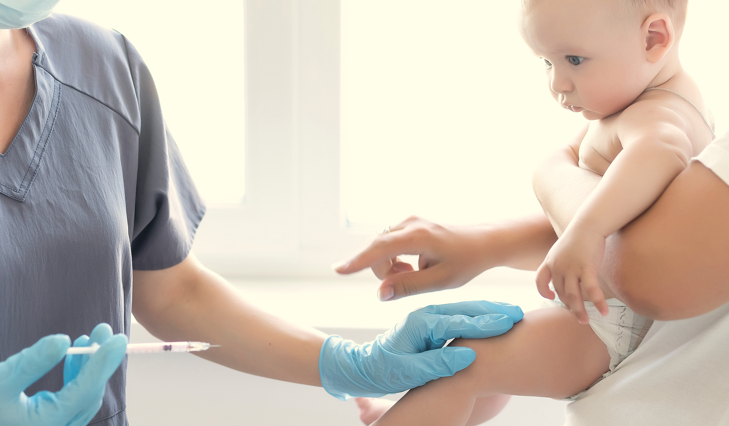 Europa recomienda vacunar de la Covid a bebés a partir de los 6 meses