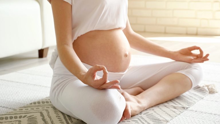 Practicar mindfulness en el embarazo previene la depresión