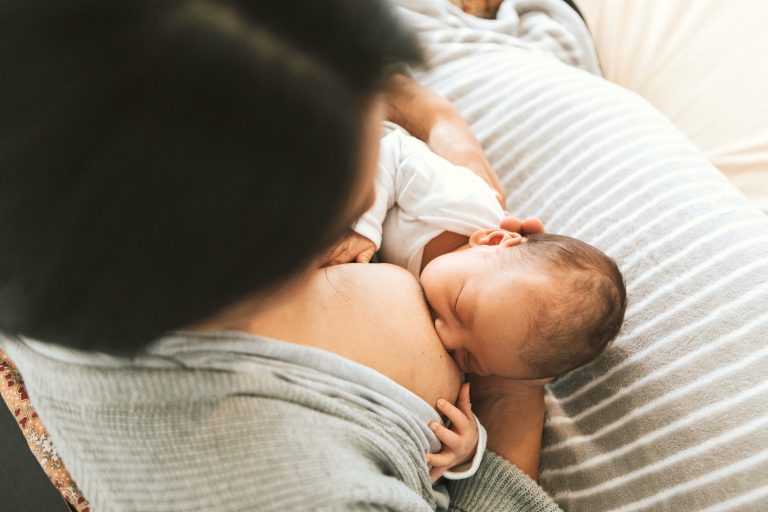 Factores relacionados con no iniciar la lactancia materna