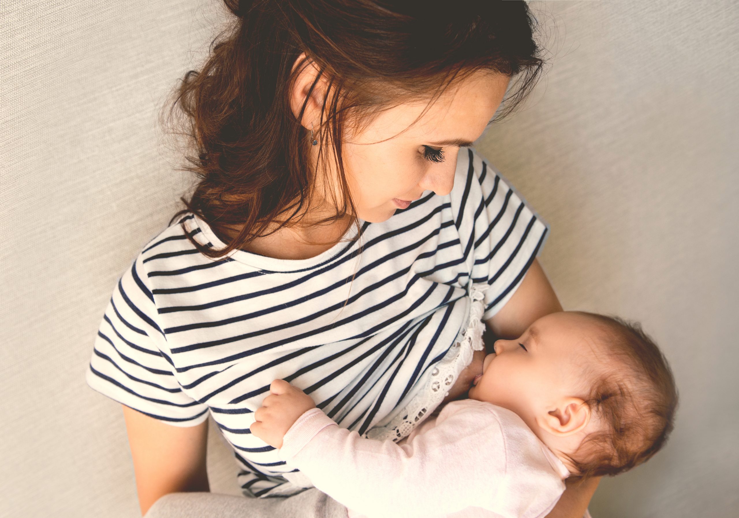 Factores relacionados con no iniciar la lactancia materna
