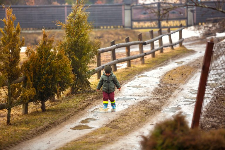 Qué hacer con lluvia y niños