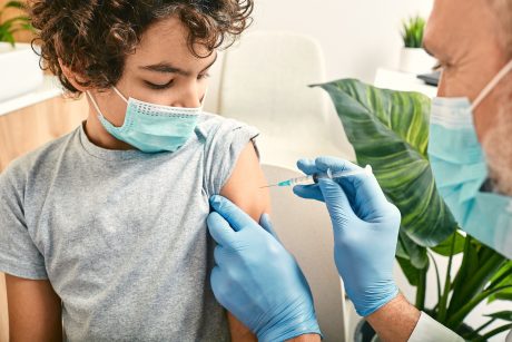¿Cuáles son las vacunas para los adolescentes?