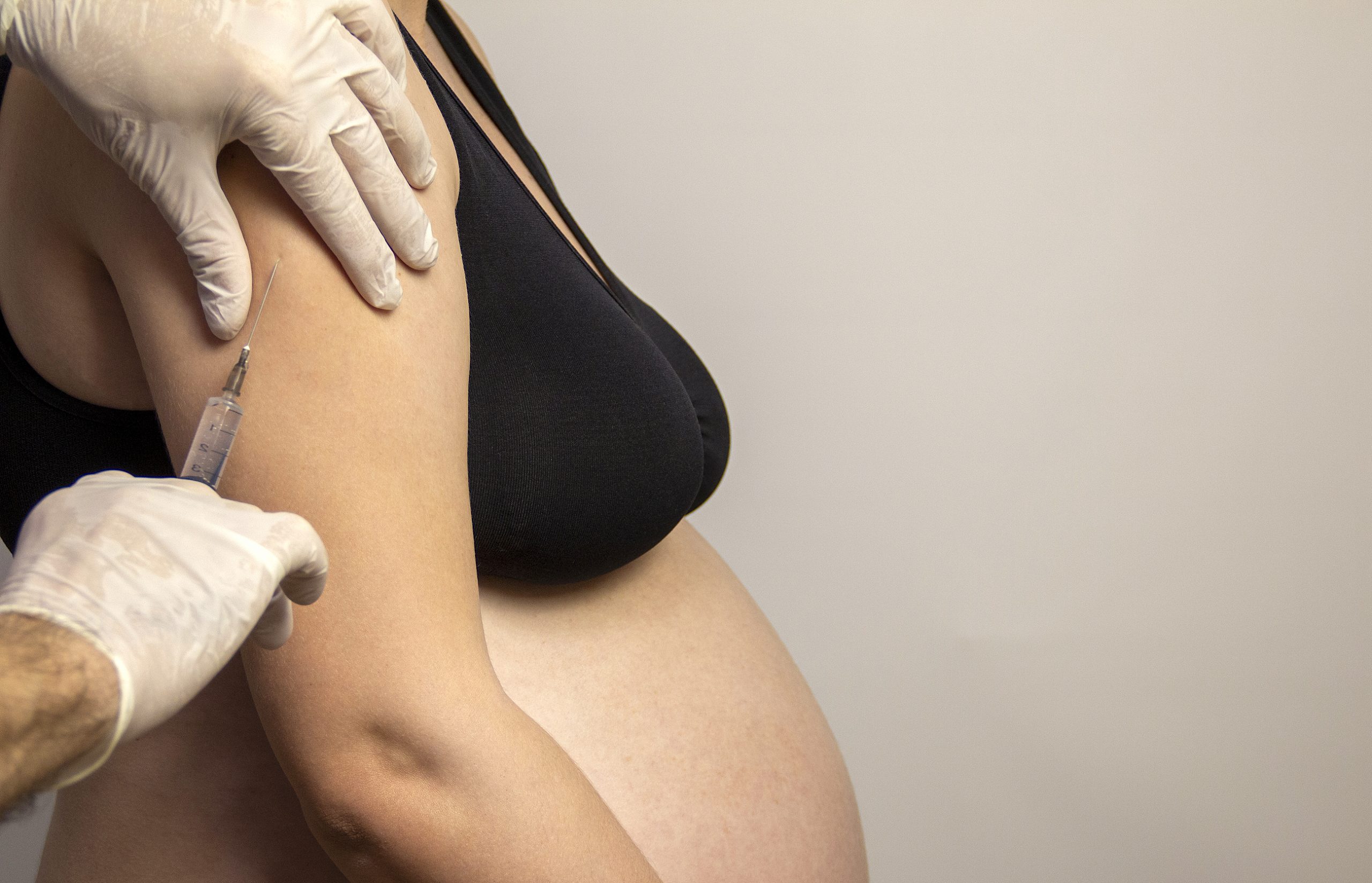 Vacuna Tdap en el embarazo reduce la tosferina en bebés