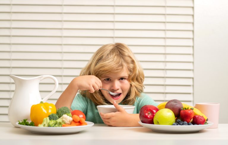 ¿Qué pasa cuando los niños comen mucha carne?