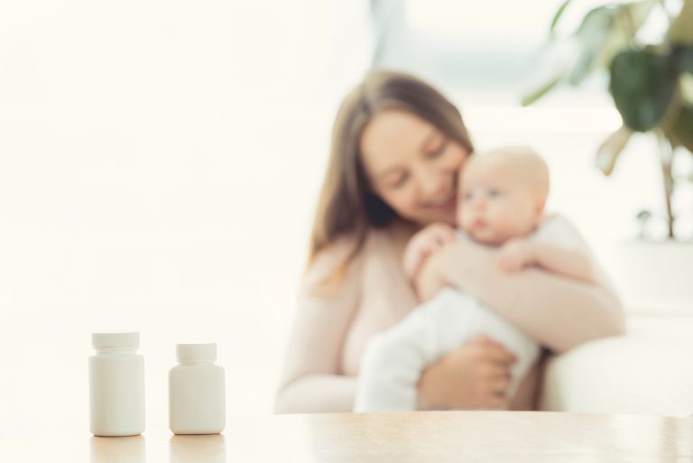 Dar suplemento de vitamina D a las madres lactantes