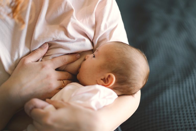 La lactancia materna reduce la mortalidad en la edad adulta