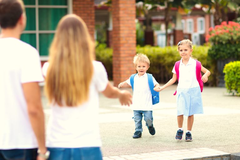 ¿Cómo preguntar a un niño cómo le fue en el colegio?