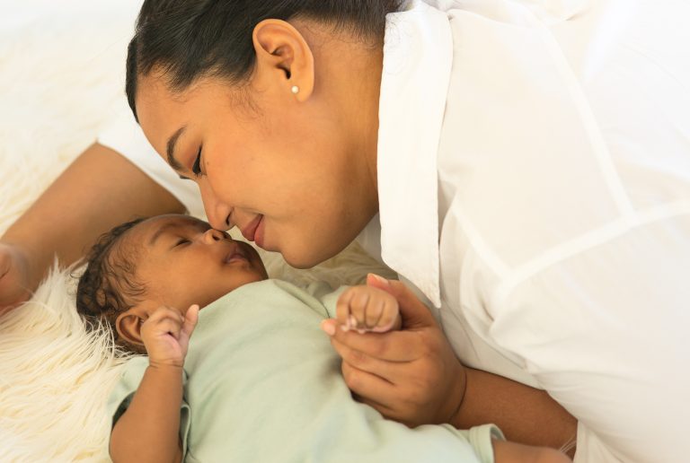 Las matronas brindan mejores experiencias de parto