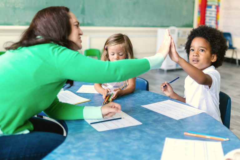 Miles de niños sin plaza en las escuelas infantiles de Madrid