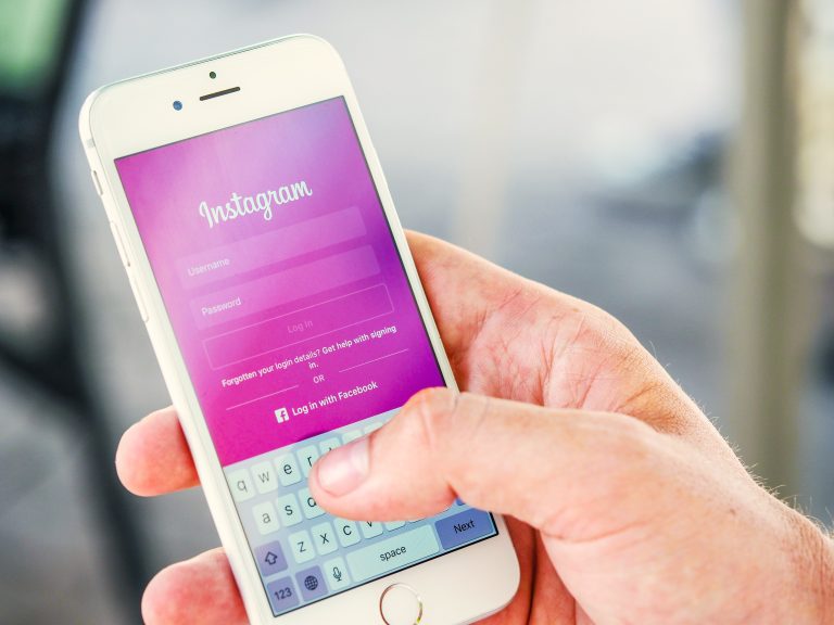 Instagram facilita el acceso a pornografía infantil a pedófilos