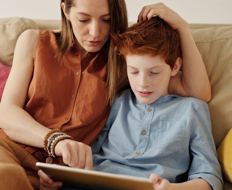 Instagram pedófilos El algoritmo de Instagram facilita el acceso a pornografía infantil a pedófilos