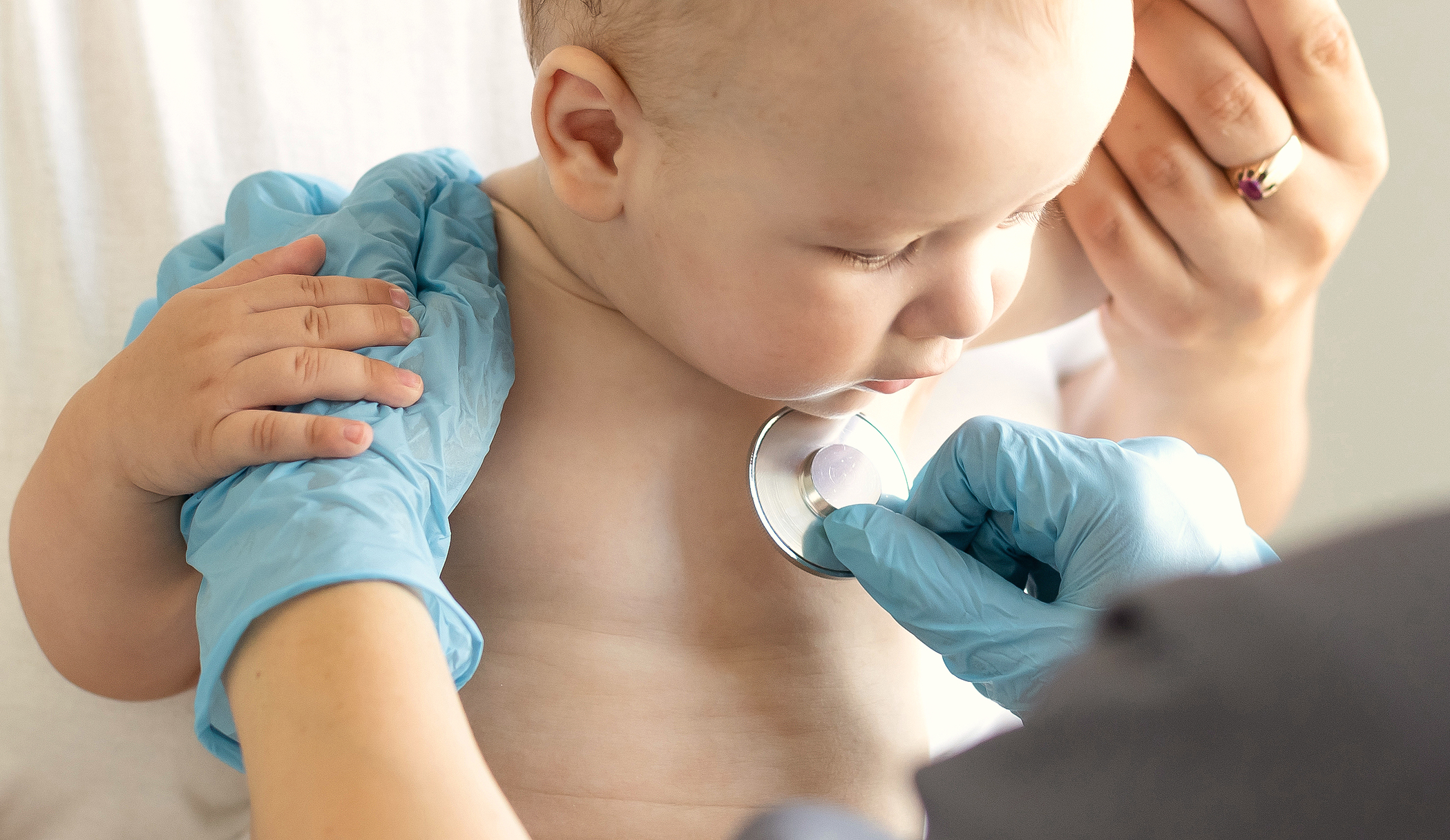 Meningococos: ¿Cómo empieza la meningitis en niños?