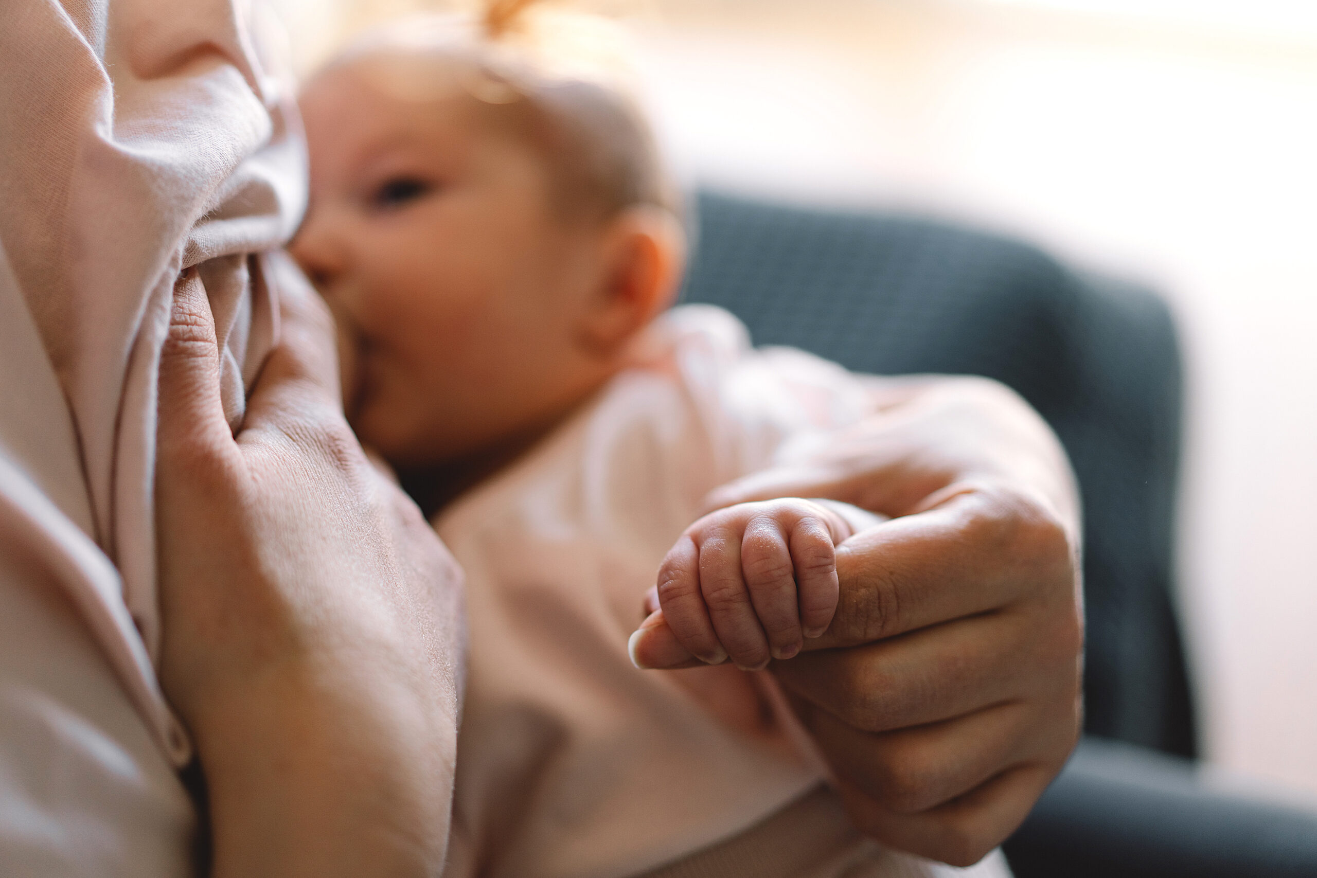 ¿Cuáles son los beneficios de la leche materna en el cerebro?