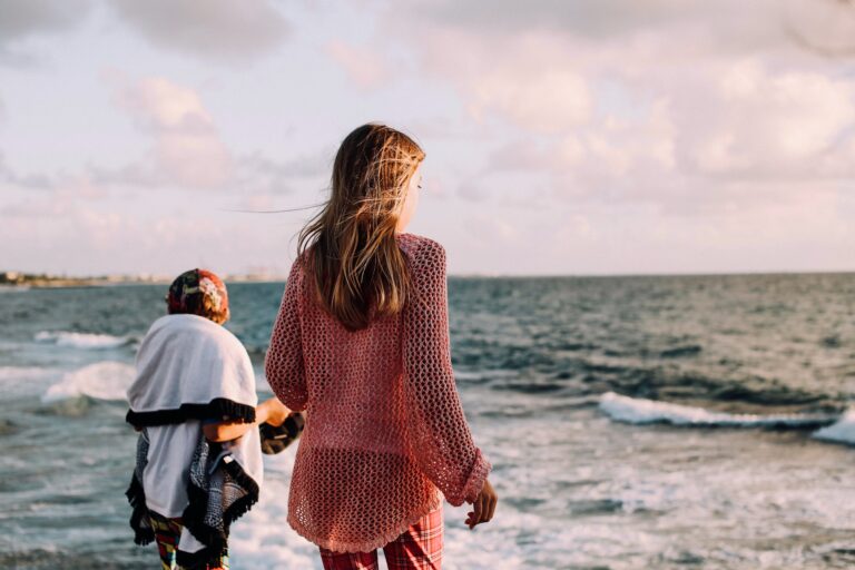 Qué llevar a un viaje a la playa con niños