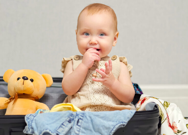 Vacaciones: ¿Cómo preparar la maleta del bebé?