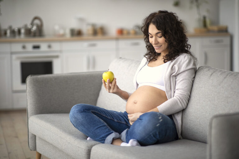 La dieta durante el embarazo protege el cerebro de hijos y nietos