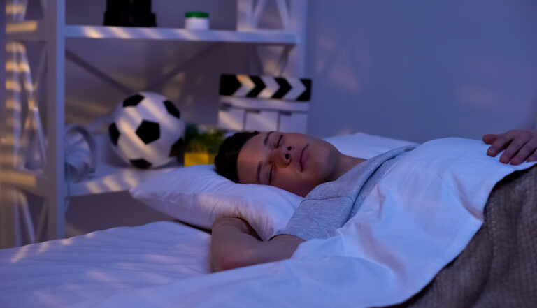 Dormir bien ayuda a los adolescentes a combatir el estrés