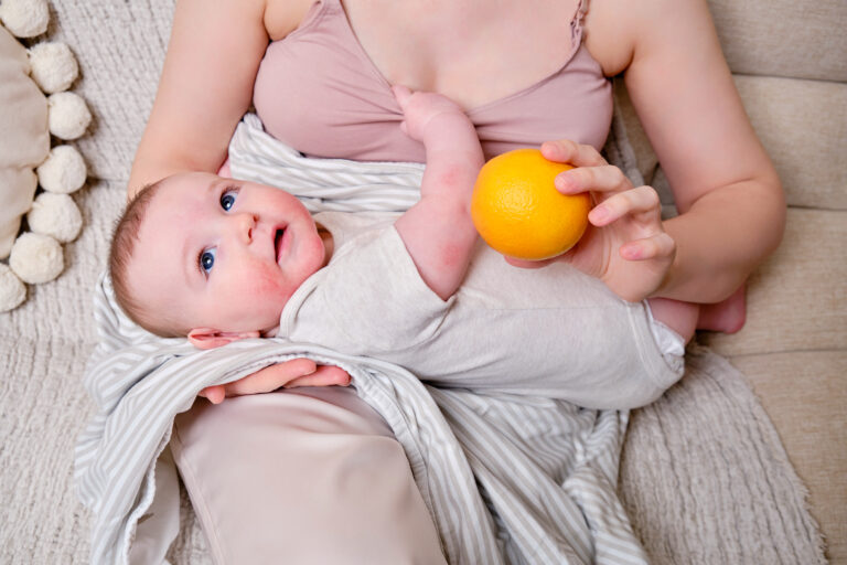 La dieta de la mujer lactante influye en la salud del bebé